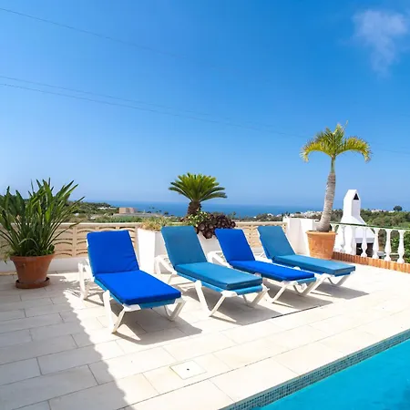 La Casita- Private Pool & Walk To *