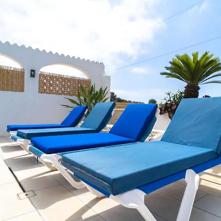 Villa La Casita- Private Pool & Walk To