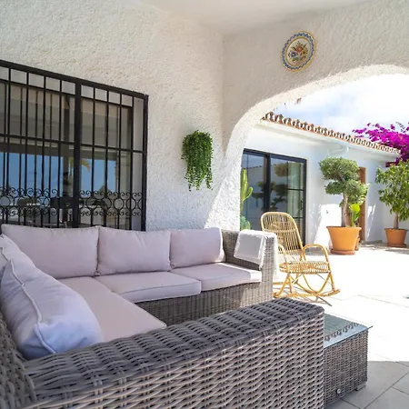La Casita- Private Pool & Walk To فيلة نيرخا