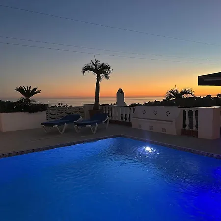 Villa La Casita- Private Pool & Walk To *