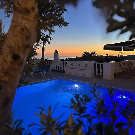 La Casita- Private Pool & Walk To Nerja